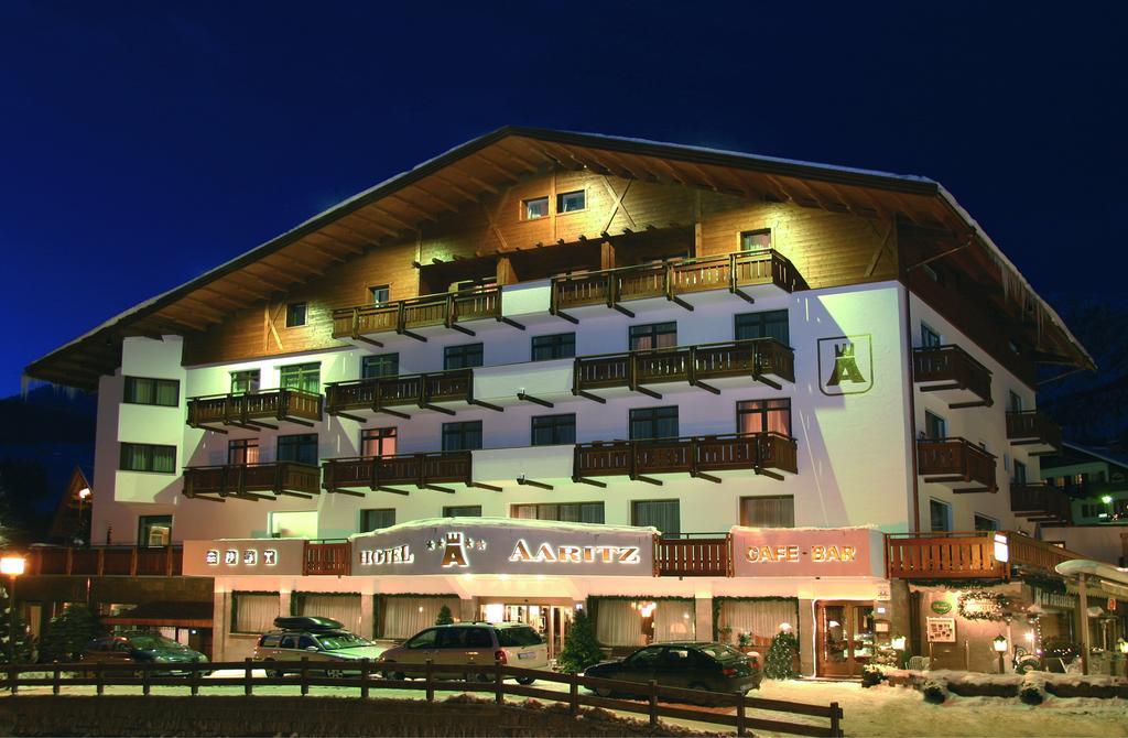 Hotel Aaritz Selva di Val Gardena Bagian luar foto